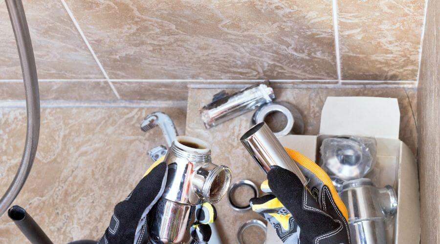Professional gutter cleaning in West New York, NJ